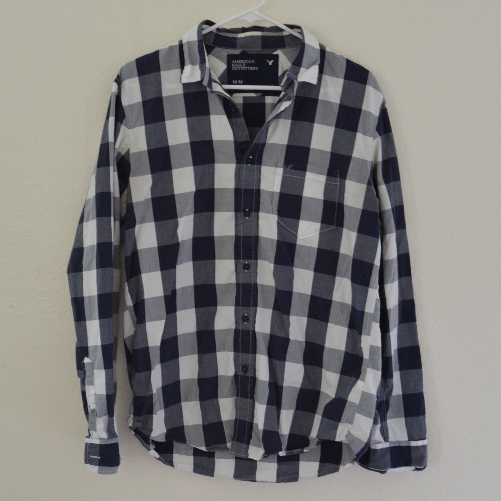 American Eagle Men's Button Down Shirt - Vintage Fit